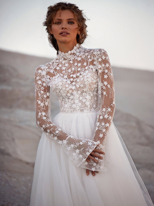 Elegant & Modern A-Line Boho Wedding Dresses High Neck Long Sleeves Beads Appliqued Sweep Train Tulle Bridal Gowns Custom