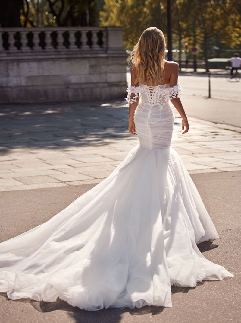 Simple & Classic Mermaid Boho Wedding Dresses Strapless Sleeveless Pleated Flowers Tulle Court Train Bridal Gowns Custom