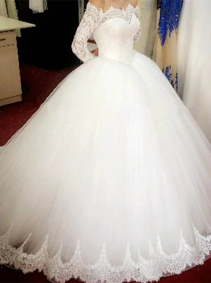 Modern Ball Gown Wedding Dresses Off The Shoulder Long Sleeves Appliqued Sweep Train Tulle Bridal Gowns Custom Made