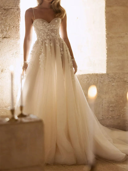 Modern & Elegant A-Line Wedding Dresses Spaghetti Appliqued Beads Sleeveless Tulle Sweep Train Bridal Gowns Custom