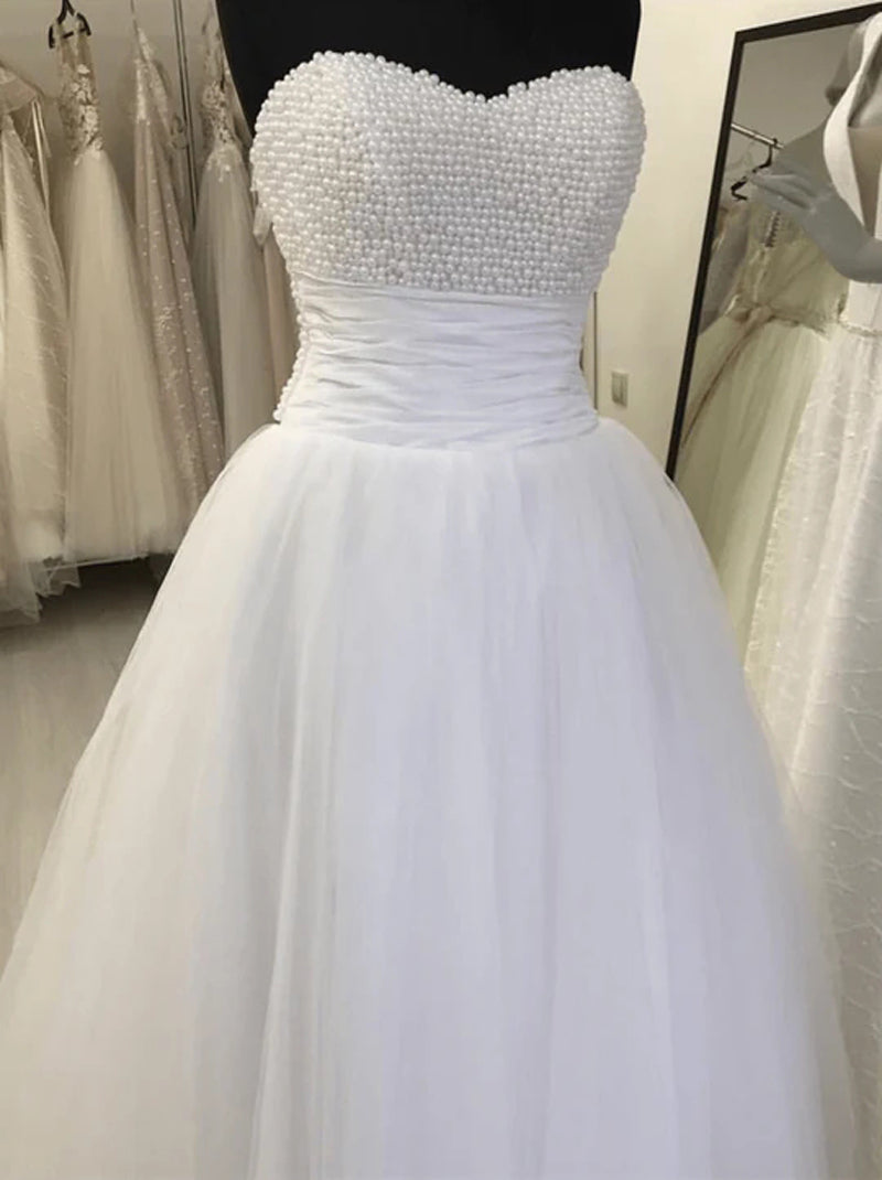 Charming Ball Gown Wedding Dresses Sweetheart Pearls Sash Sleeveless Lace Up Tulle Sweep Train Bridal Gowns Custom Made