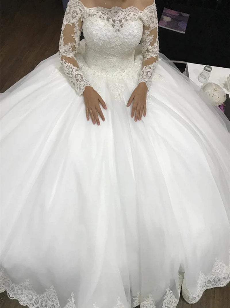 Romantic Ball Gown Wedding Dresses Off The Shoulder Long Sleeves Appliqued Covered Buttons Court Train Organza Bridal Gowns Custom Made