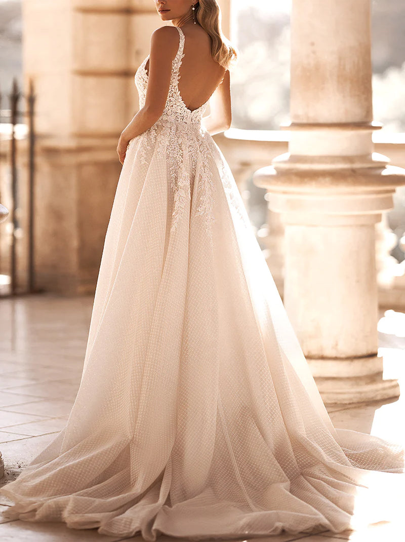 Charming & Simple A-Line Wedding Dresses Spaghetti Appliqued Beads Sleeveless Tulle Sweep Train Bridal Gowns With Slit