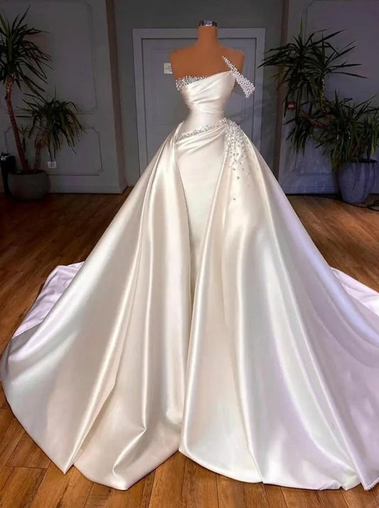 Romantic & Luxurious A-Line Wedding Dresses Strapless Pleated Beads One Shoulder Satin Court Train Bridal Gowns