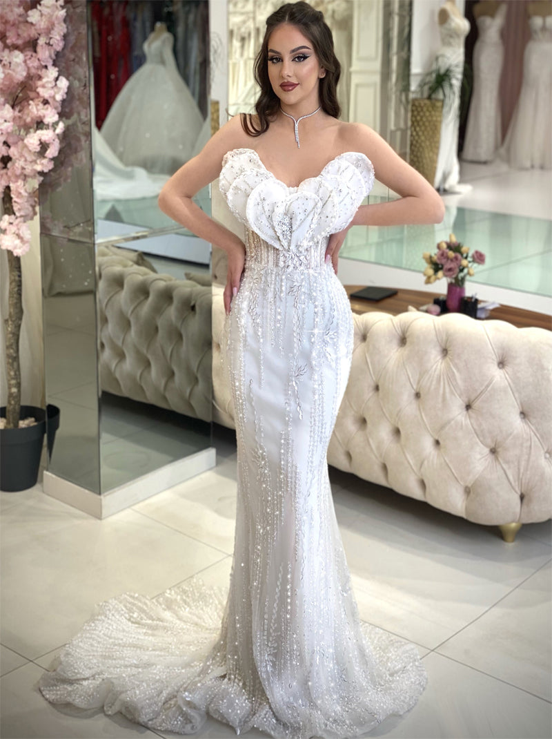 Luxurious & Elegant Mermaid Wedding Dresses Sweetheart Sequins Beads Tulle Sweep Train Bridal Gowns With Flowers