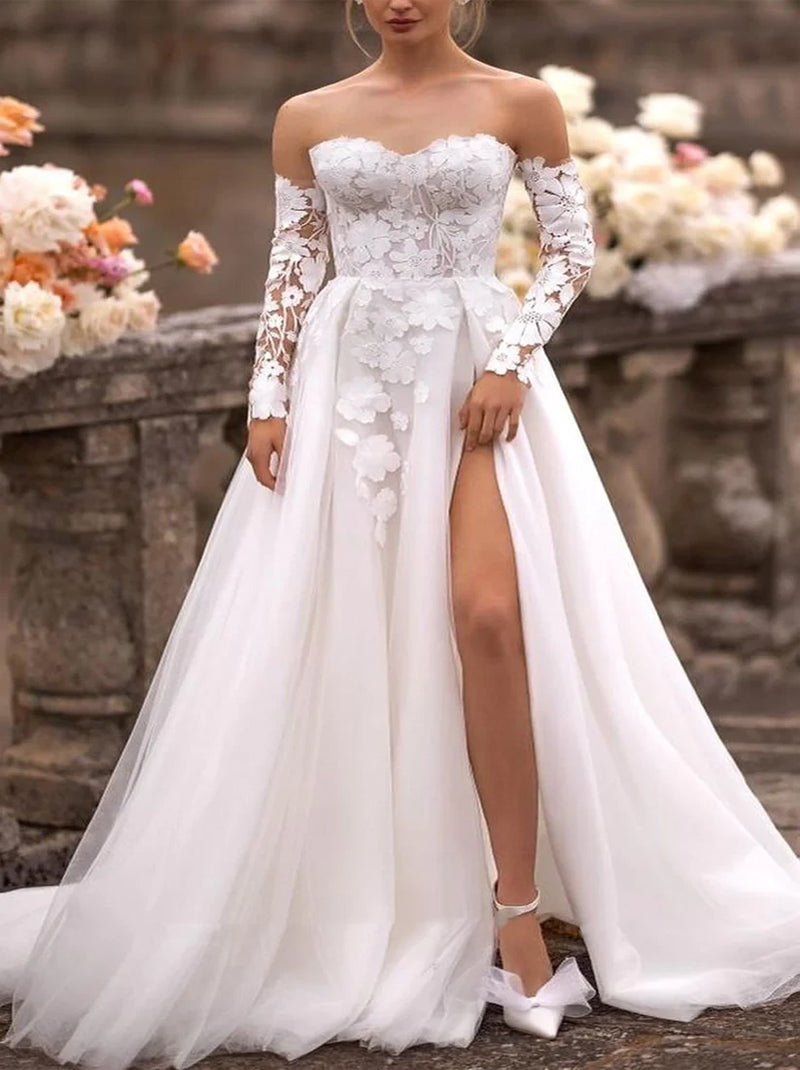 Simple & Charming A-Line Wedding Dresses Sweetheart Appliqued Tulle Sweep Train Bridal Gowns With Side Slit