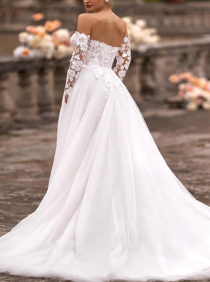 Simple & Charming A-Line Wedding Dresses Sweetheart Appliqued Tulle Sweep Train Bridal Gowns With Side Slit