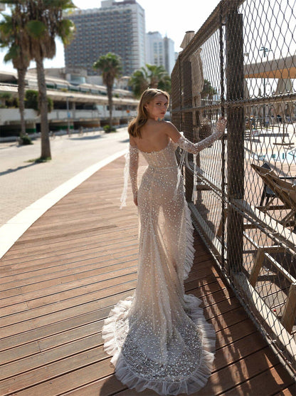 Gorgeous Mermaid Boho Wedding Dresses Sweetheart Appliqued Beads Crystals Sweep Train Tulle Bridal Gowns Custom With Slit