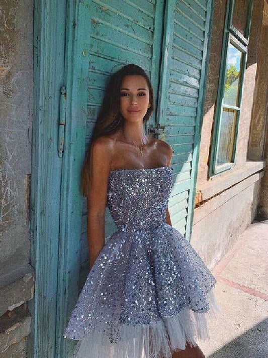 Sparkly Grey A-Line Short Strapless Sequin Sleeveless Above Knee Mini Tulle Prom Dresses Homecoming Graduation Dresses Party Dresses