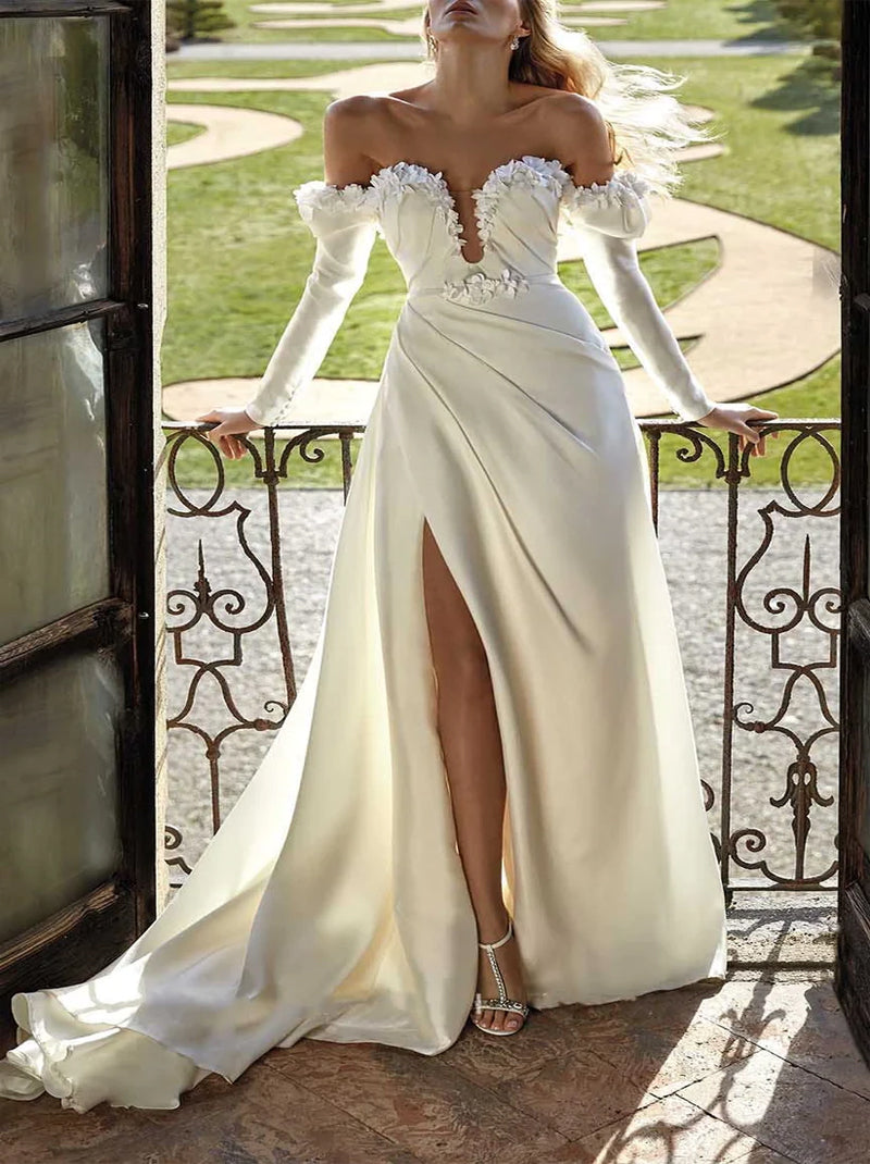 Elegant Sheath/Column Wedding Dresses Sweetheart Pleated Appliqued Long Sleeves Satin Sweep Train Bridal Gowns Custom Made With Side Slit