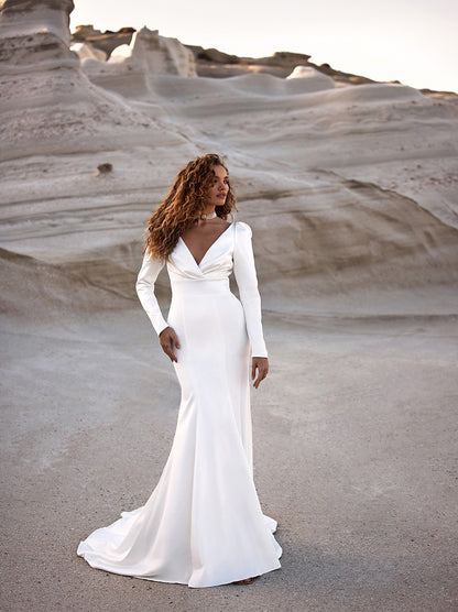 Elegant Mermaid Boho Wedding Dresses V-Neck Long Sleeves Pleated Zipper Sweep Train Satin Bridal Gowns Custom