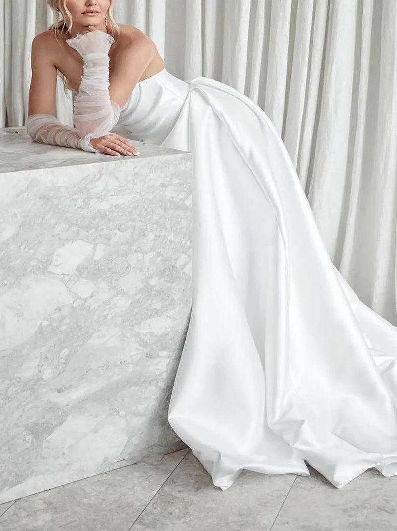 Simple Mermaid Wedding Dresses Strapless Pleated Satin Bridal Gowns Custom Made With Side Slit