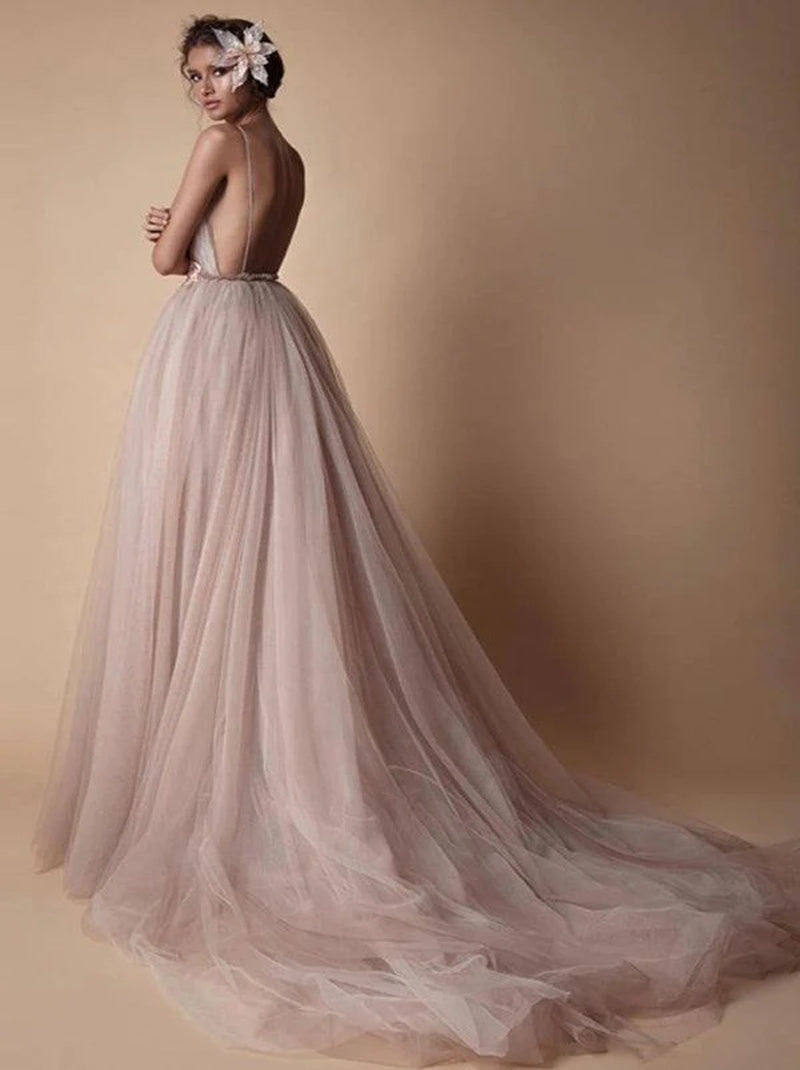 Sexy A-Line Wedding Dresses Spaghetti Sleeveless Appliqued Backless Tulle Sweep Train Bridal Gowns Custom Made
