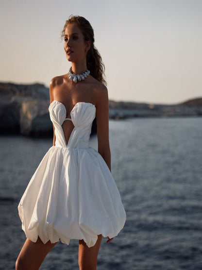 Simple Mini Wedding Dresses Sweetheart Sleeveless Pleated Short Bridal Gowns Custom Made Custom Made