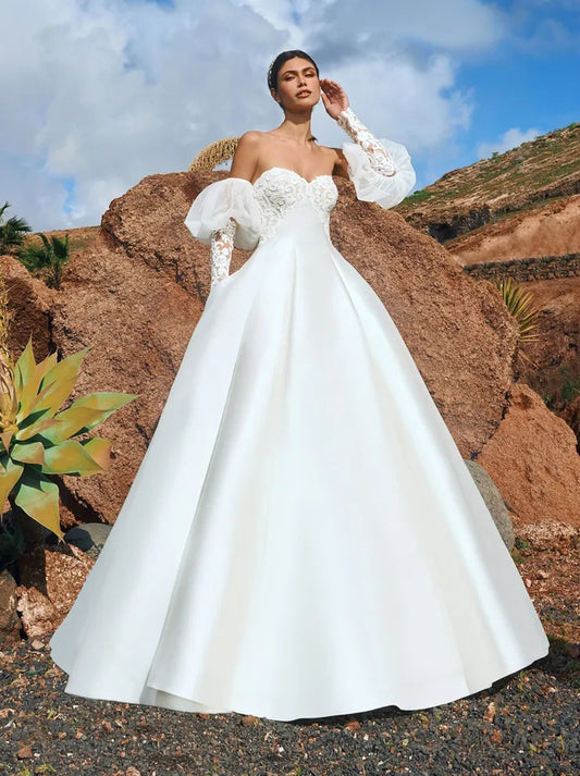 Elegant & Simple Ball Gown Wedding Dresses Sweetheart Detachable Long Sleeves Sweep Train Satin Bridal Gowns