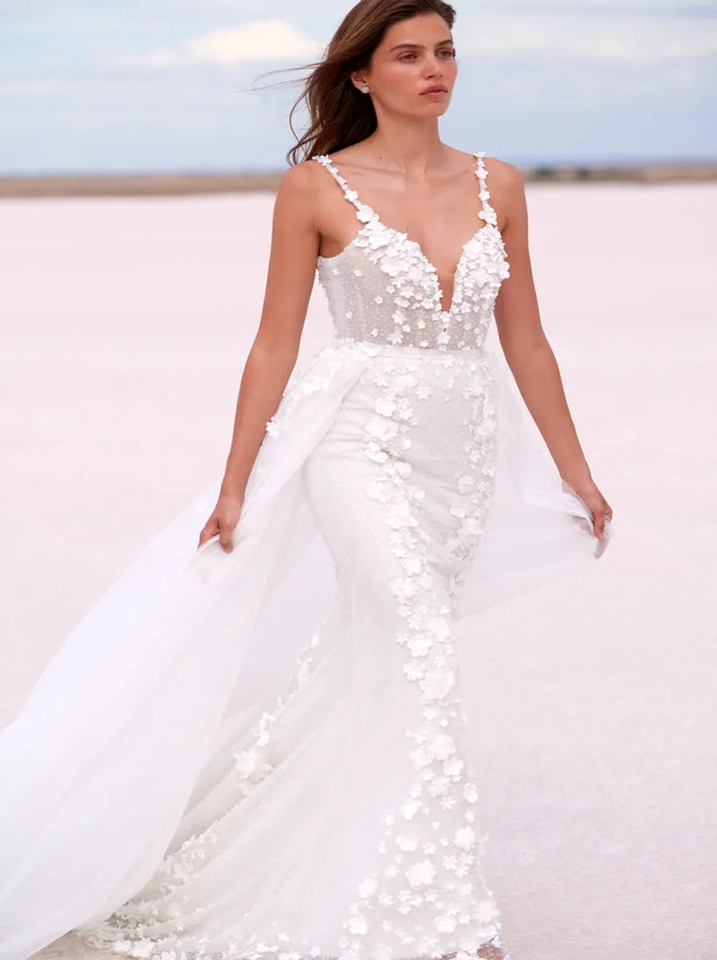 Elegant & Gorgeous Mermaid Wedding Dresses Spaghetti Appliqued Sleeveless Tulle Bridal Gowns Custom With Detachable Sweep Train