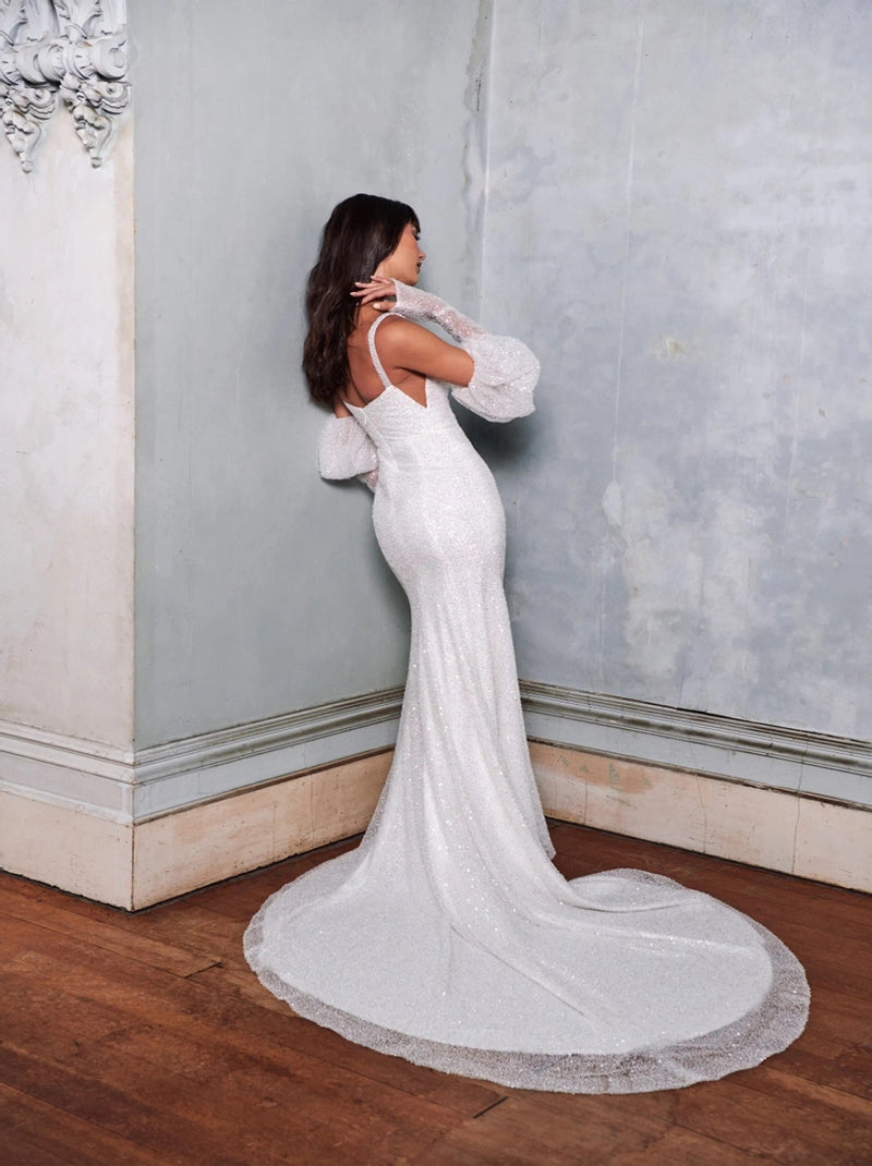 Sparkling Mermaid Wedding Dresses Spaghetti Sequins Tulle Sweep Train Bridal Gowns With Detachable Long Sleeves