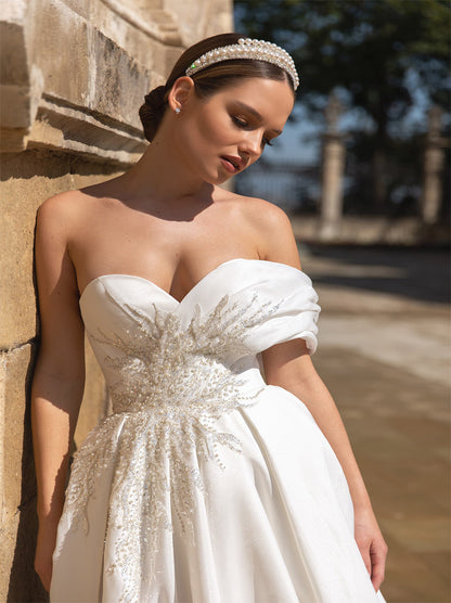 Modern A-Line Bridal Gowns Sweetheart Beads Cap Sleeves Satin Sweep Train Bridal Gowns With Slit