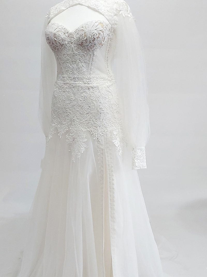 Elegant A-Line Bridal Gowns Strapless Appliqued Side Slit Tulle Sweep Train Bridal Gowns With A Jacket