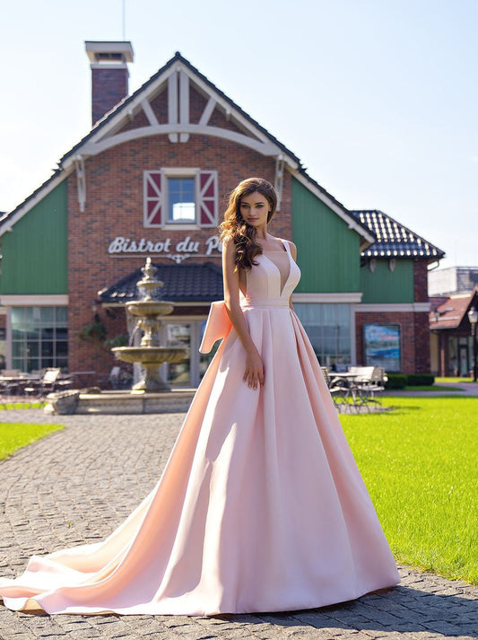 Charming Pink Ball Gown Wedding Dresses Spaghetti Pleated Bowknot Satin Court Train Satin Bridal Gowns Custom