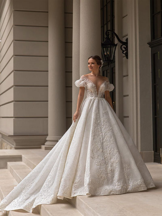 Elegant Ball Gown Wedding Dresses Scoop Beads Appliqued Cap Sleeves Satin Sweep Train Bridal Gowns