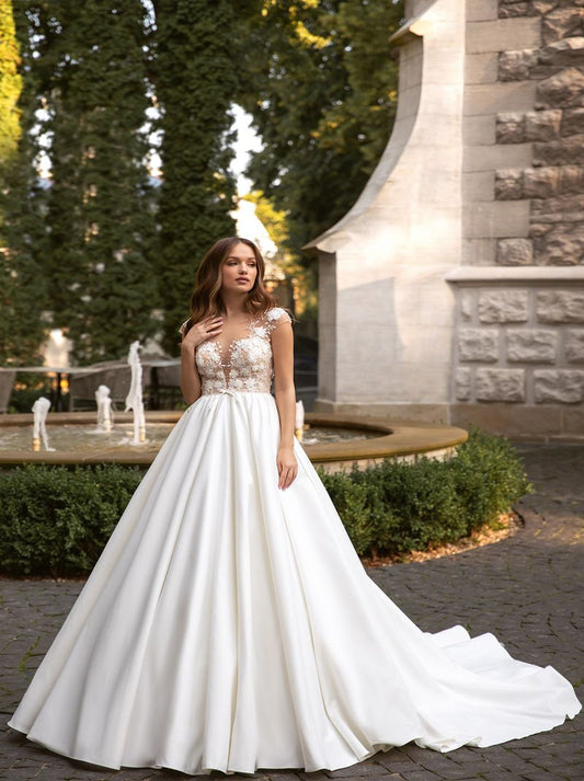 Modern Ball Gown Wedding Dresses Scoop Appliqued Beads Cap Sleeves Satin Court Train Satin Bridal Gowns Custom