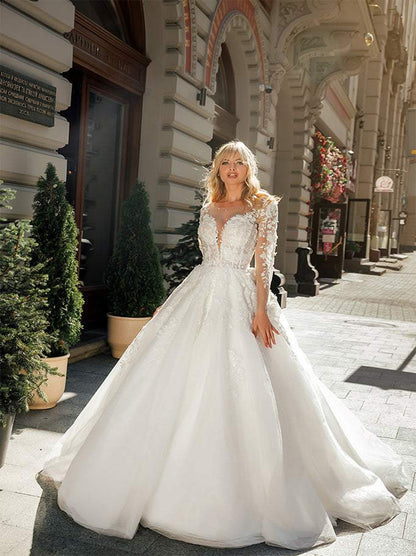 Elegant Ball Gown Wedding Dresses Illusion Scoop Appliques Beads Long Sleeves Lace Up Sweep Train Organza Bridal Gowns