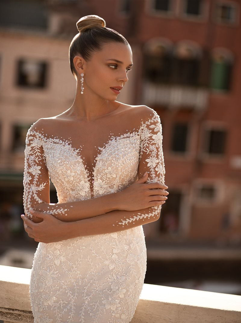 Elegant Mermaid Wedding Dresses Scoop Beads Appliqued Long Sleeves Tulle Sweep Train Bridal Gowns Custom Made