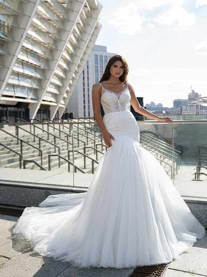 Charming Mermaid Wedding Dresses Spaghetti Sleeveless Beads Sequins Tulle Sweep Train Bridal Gowns