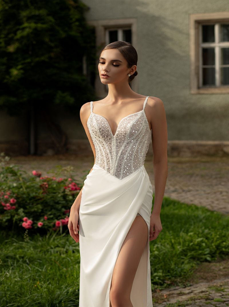 Sexy Mermaid Wedding Dresses Spaghetti Beads Sequins Satin Sweep Train Bridal Gowns Custom With Slit