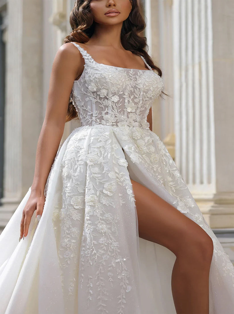 Elegant & Gorgeous A-Line Wedding Dresses Spaghetti Beads Appliqued Organza Court Train Bridal Gowns With Slit