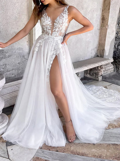 Elegant & Gorgeous A-Line Wedding Dresses V-Neck Appliqued Tulle Sweep Train Bridal Gowns With Slit