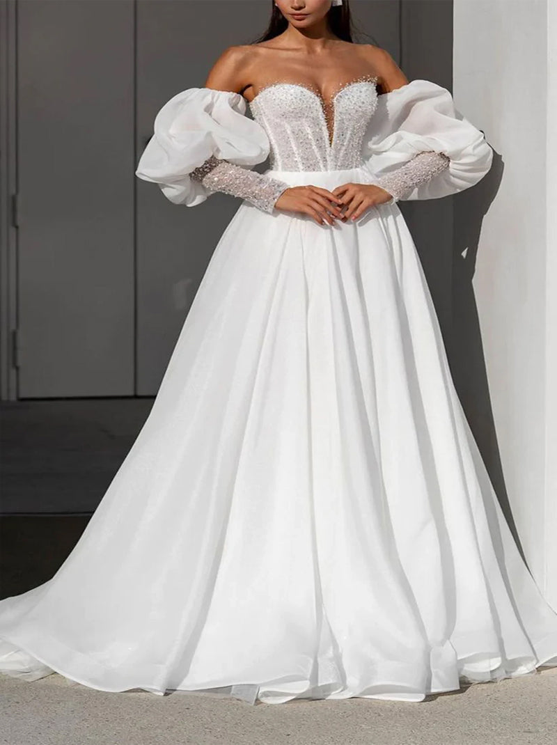 Gorgeous A-Line Beach Wedding Dresses Sweetheart Beads Puffy Sleevels Organza Sweep Train Bridal Gowns With Slit