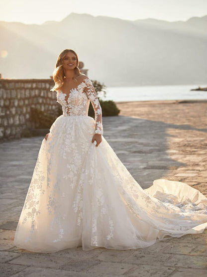 Unique & Elegant A-Line Boho Wedding Dresses Scoop Sequins Appliqued Long Sleeves Tulle Sweep Train Bridal Gowns Custom