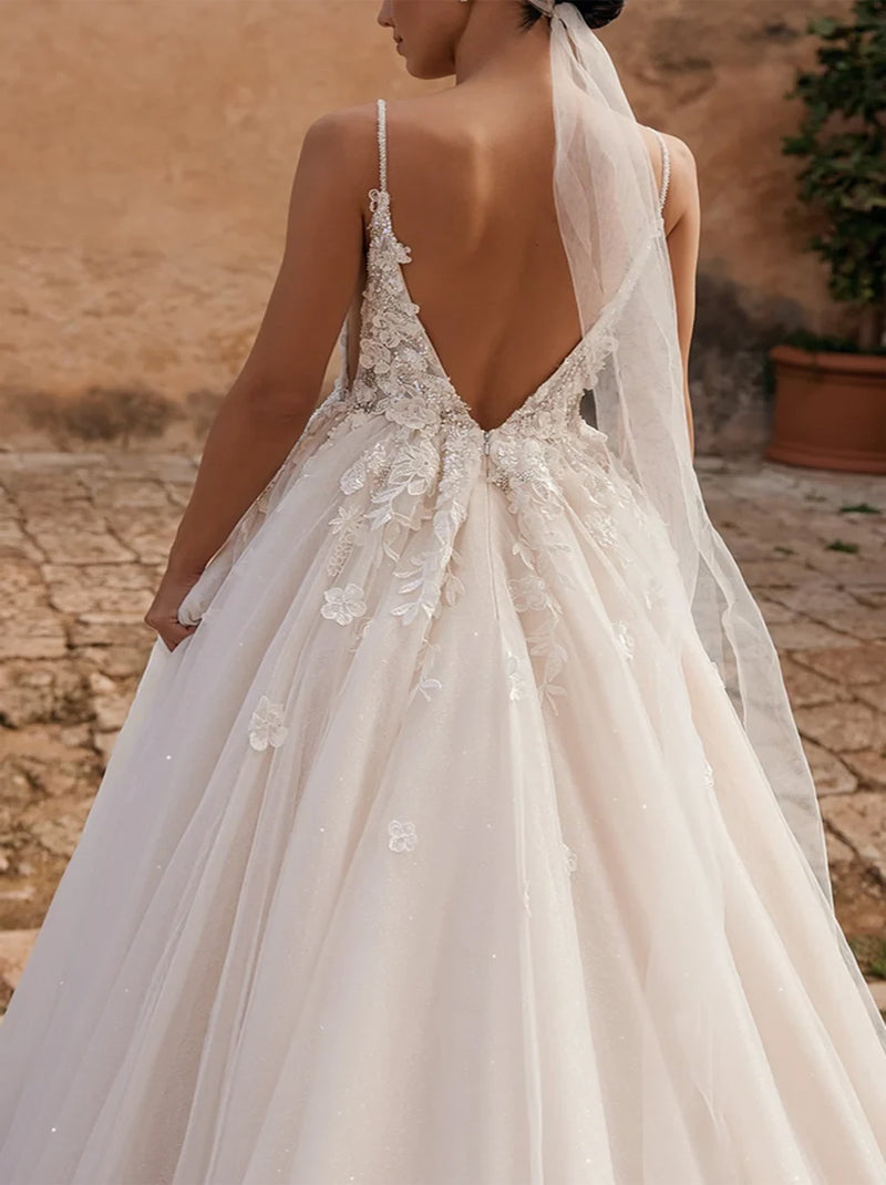 Elegant & Gorgeous A-Line Wedding Dresses Spaghetti Appliqued Beads Tulle Train Bridal Gowns Custom