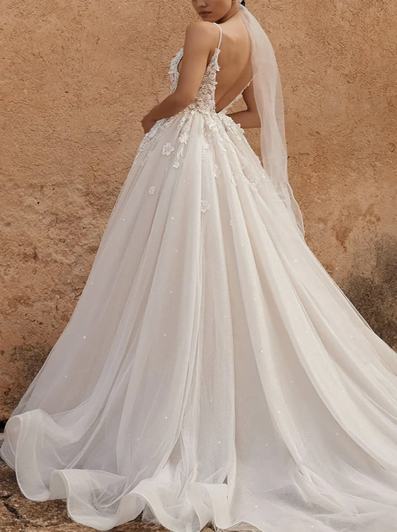 Elegant & Gorgeous A-Line Wedding Dresses Spaghetti Appliqued Beads Tulle Train Bridal Gowns Custom