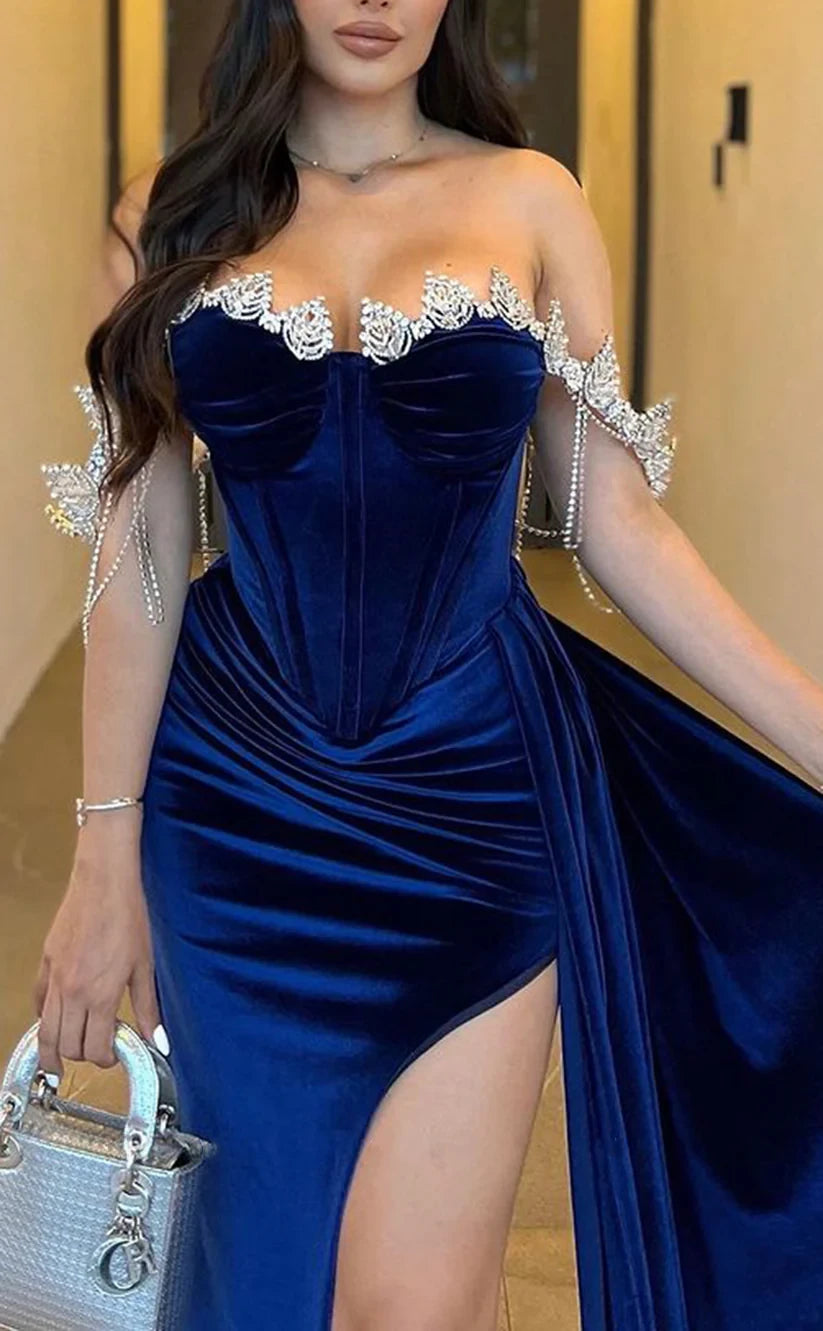 RP1866-Elegant Royal Blue Mermaid Off-the-Shoulder Ruched Appliqued Sleeveless Velvet Prom Evening Dresses Formal Party Gowns With Slit