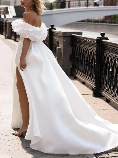 Simple A-Line Beach Wedding Dresses Off The Shoulder Cap Sleeves Flowers Satin Sweep Train Bridal Gowns With Slit