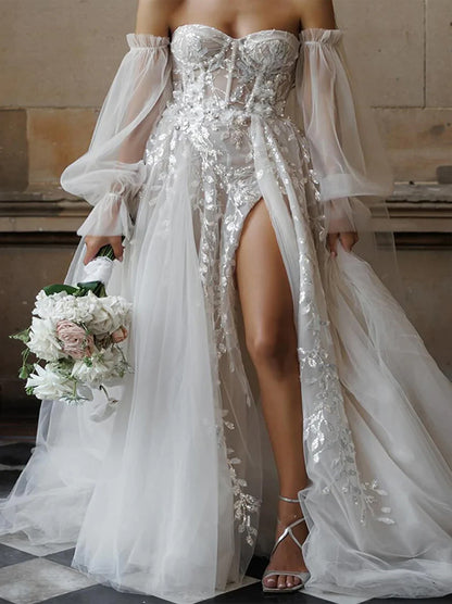 Modern A-Line Beach Wedding Dresses Sweetheart Appliqued Detachable Long Sleeves Tulle Sweep Train Bridal Gowns With Slit