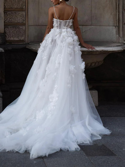 Gorgeous A-Line Beach Wedding Dresses Spaghetti Appliqued Tulle Sweep Train Bridal Gowns With Slit