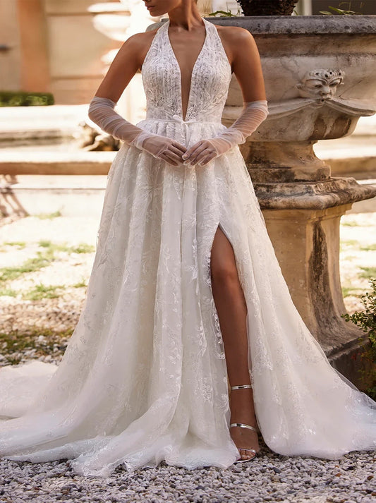 Modern A-Line Beach Wedding Dresses Halter Appliqued Tulle Sweep Train Bridal Gowns With Slit