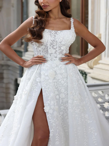 Gorgeous A-Line Beach Wedding Dresses Spaghetti Appliqued Sequins Organza Sweep Sweep Train Bridal Gowns With Slit