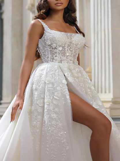 Gorgeous A-Line Beach Wedding Dresses Spaghetti Appliqued Sequins Organza Sweep Sweep Train Bridal Gowns With Slit