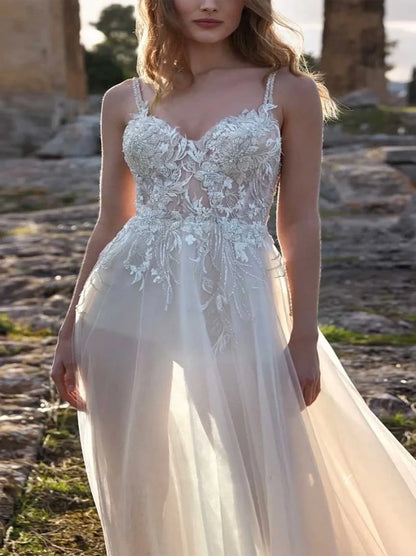 Modern A-Line Beach Wedding Dresses Spaghetti Appliqued Beads Tulle Sweep Train Bridal Gowns Custom Made