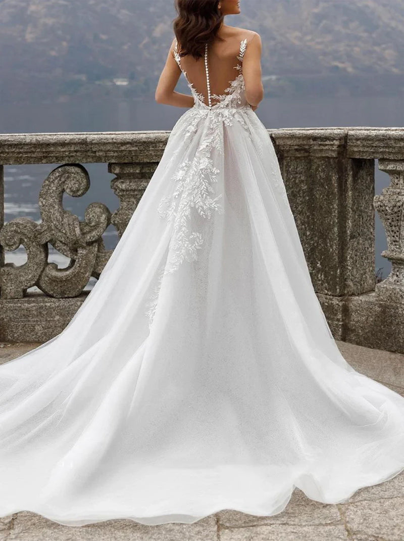 Gorgeous A-Line Beach Wedding Dresses Scoop Appliqued Cap Sleevels Tulle Sweep Train Bridal Gowns With Slit