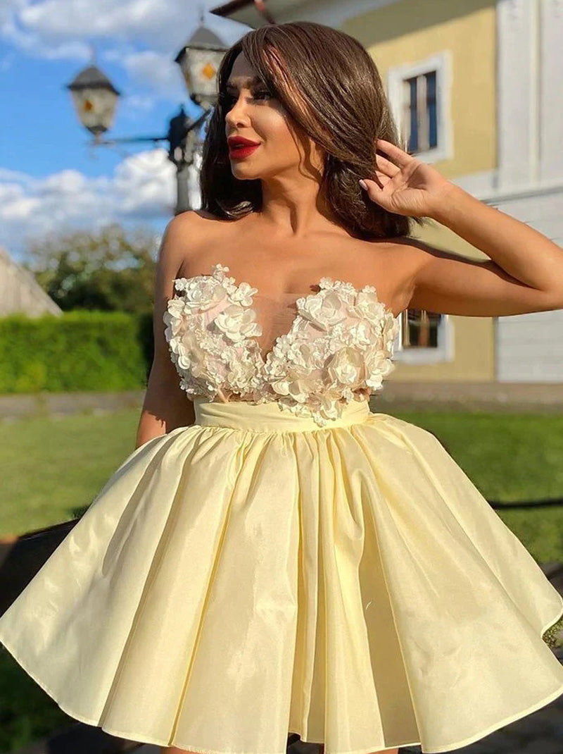 Cute Yellow A-Line Strapless Backless Sleeveless Organza Short Homecoming Graduation Dress with Flowers Party Special Occasions