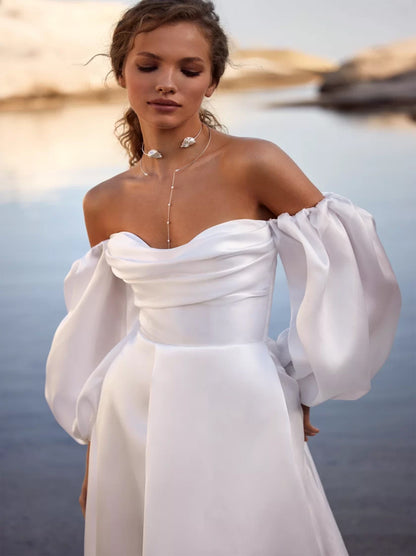 Simple & Elegant A-Line Boho Wedding Dresses Strapless Pleated Detachable Long Sleeves Satin Sweep Train Beach Bridal Gowns With Slit