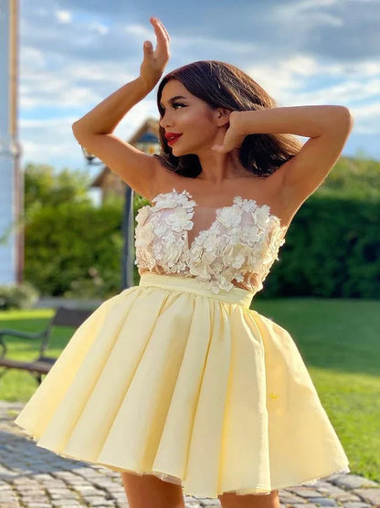 Cute Yellow A-Line Strapless Backless Sleeveless Organza Short Homecoming Graduation Dress with Flowers Party Special Occasions