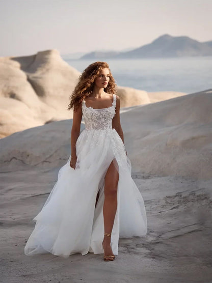 Classic & Elegant A-Line Boho Beach Wedding Dresses Spaghetti Beads Appliqued Sleeveless Tulle Sweep Train Bridal Gowns With Slit