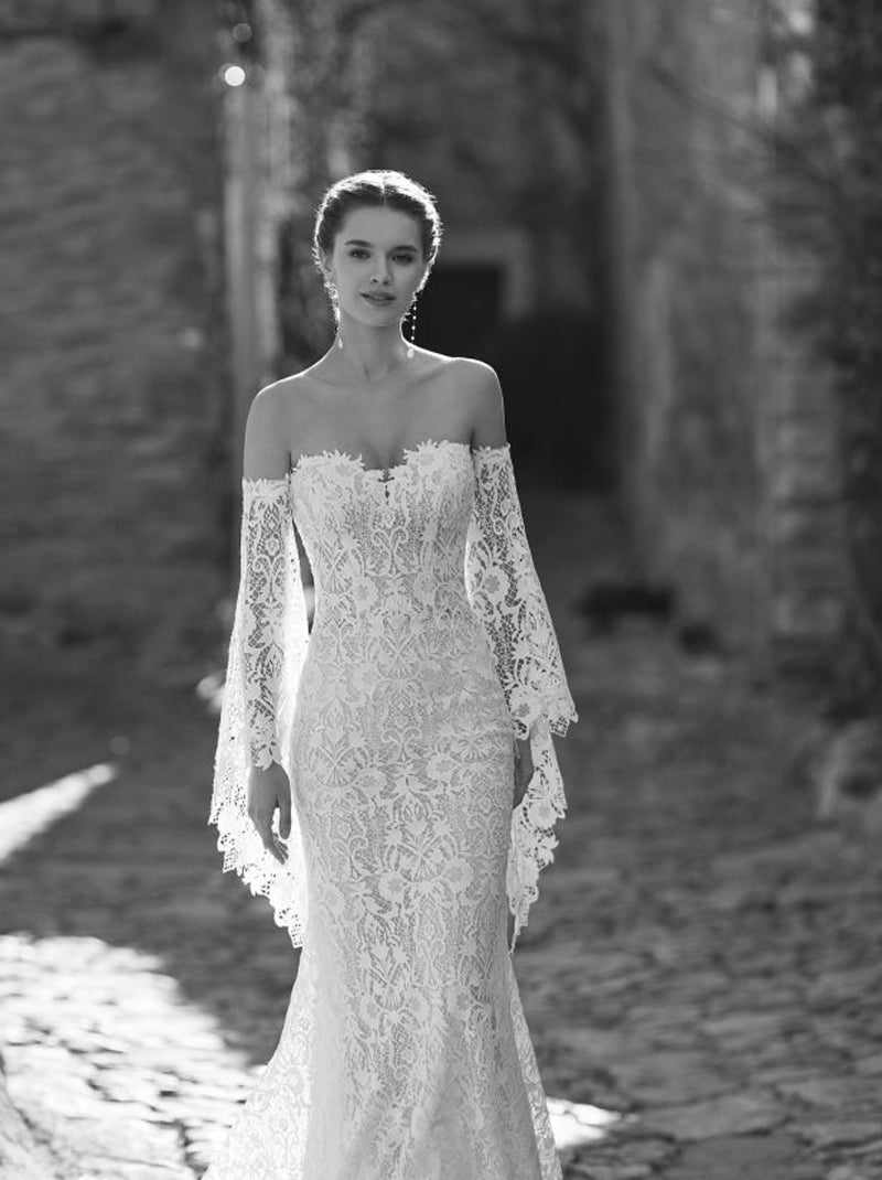 Sexy Mermaid Wedding Dresses Sweetheart Appliques Zipper Long Sleeves Lace Sweep Train Bridal Gowns Custom Design